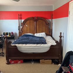 Antique Solid Wood Bedset