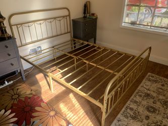 Gold Metal Flame With A Mattress