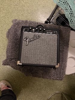 Fender Frontman