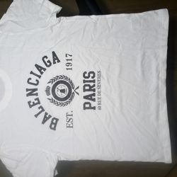 Balenciaga T Shirt Brand New Willing To Accept Offers