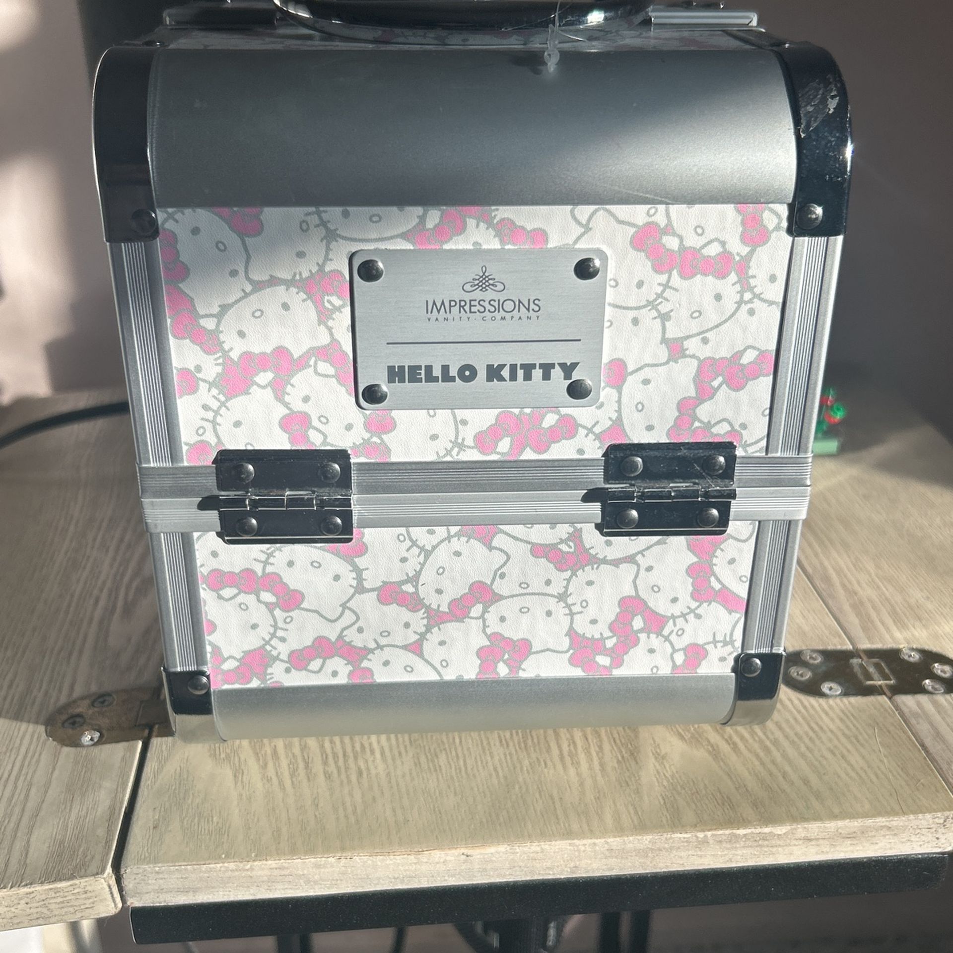 Hello Kitty Travel Vanity Box 