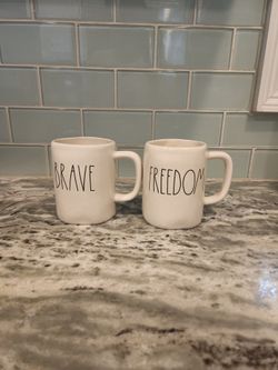Rae Dunn Mugs