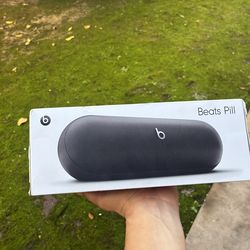 Speaker beats pill