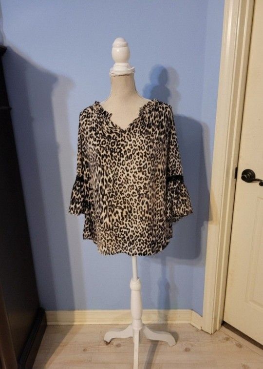 Spense Small Womens Blouse