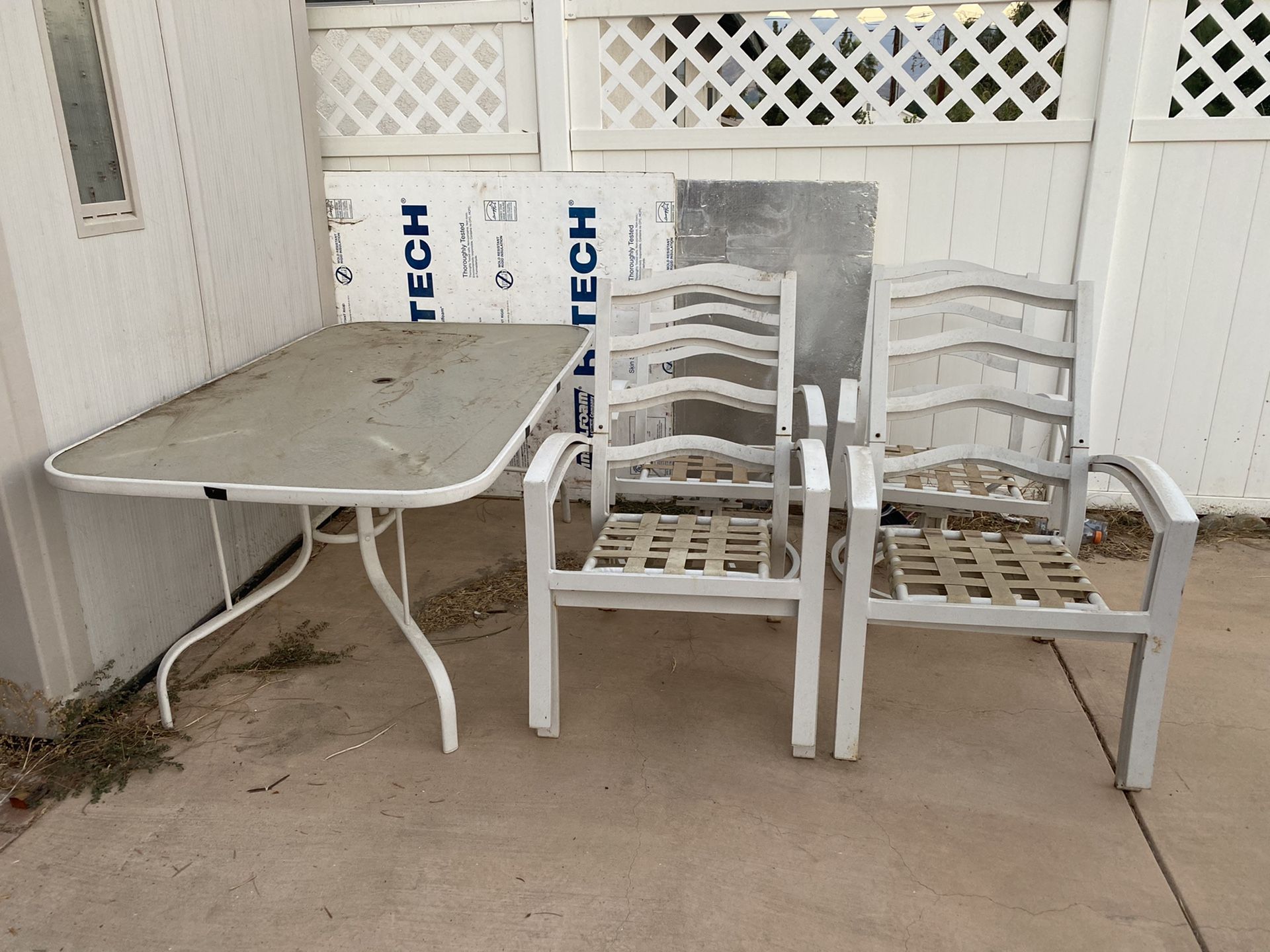 Patio table and chairs for FREE