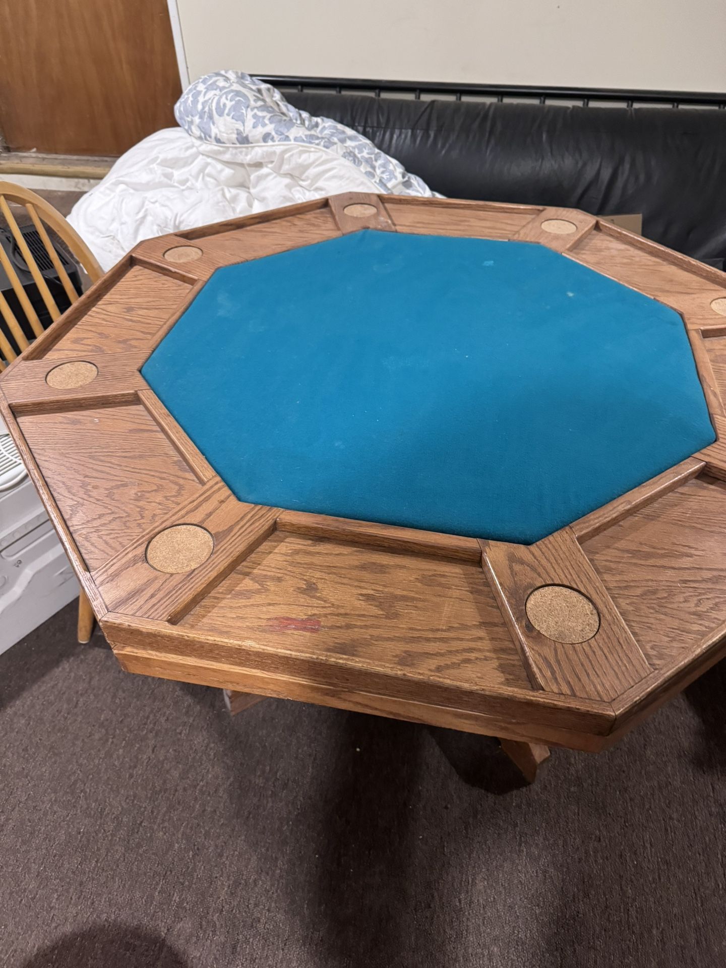Poker Table