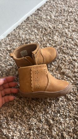Stride rite boots toddler size 5M