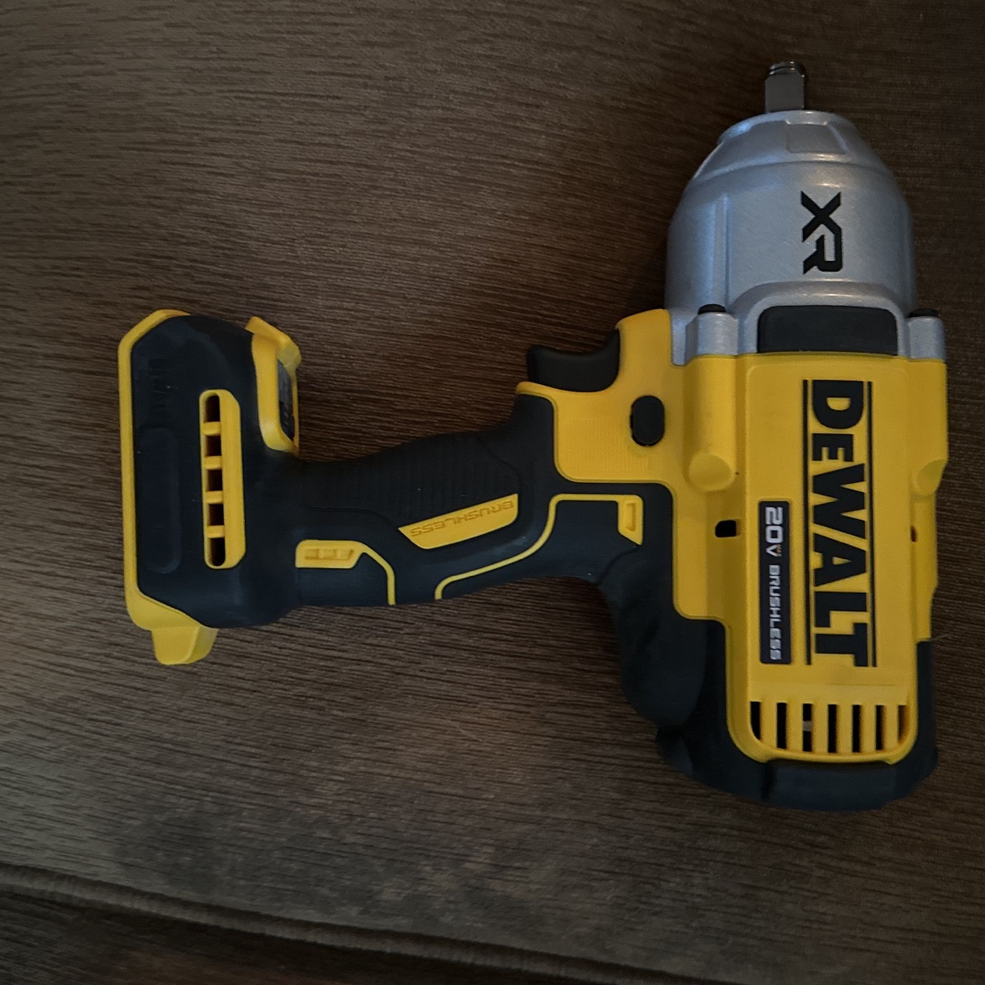 Dewalt DCF900 1/2” (13mm) Brushless 3-SPEED IMPACT