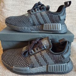 Size 5.5 and 6 Women's / 4.5 and 5 Youth - Brand New Adidas NMD_R1 Shoes 