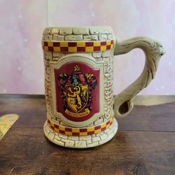 Universal Orlando The Wizarding World of Harry Potter Gryffindor Stein Mug A
