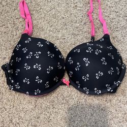VS 34 D Push Up Bra $5 