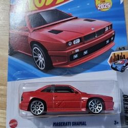 1/2 Hotwheels Maserati Shamal 