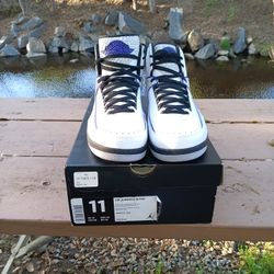 Air Jordan 2 Retro Size 11 White,purple,black