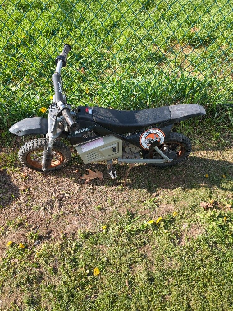Little Razor Dirt Bike