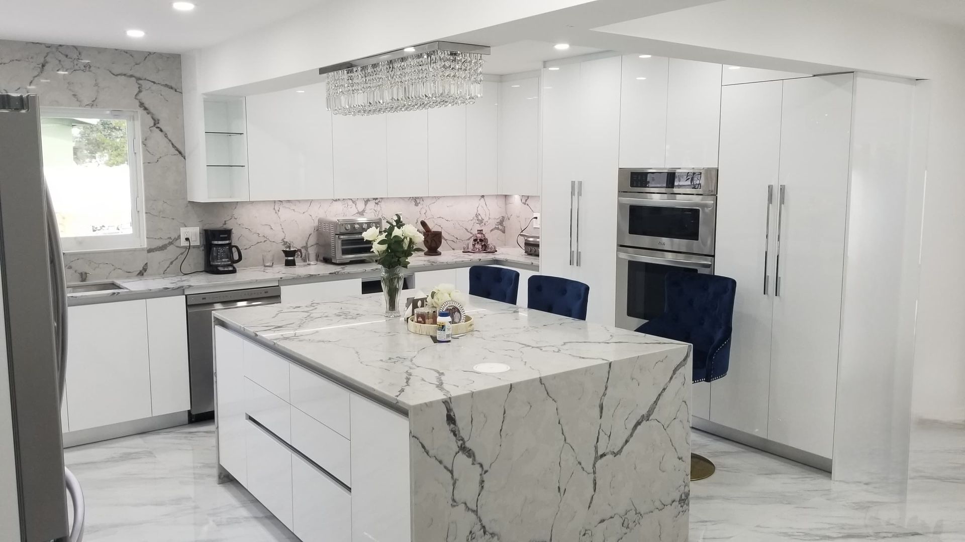 Custom Kitchen Cabinets in Doral – Showroom, Design, Personalized Service, Fast Delivery & Professional Installation