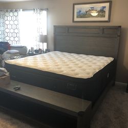 Bedroom Set (Mattress Not Included)