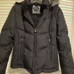 New Guess brand jacket size large 