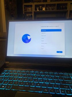 MSI generation 11( Gaming Notebook/PC comes with charger