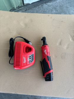 Ratchet m12..3/8 New