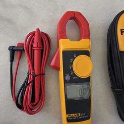Fluke 323 new!