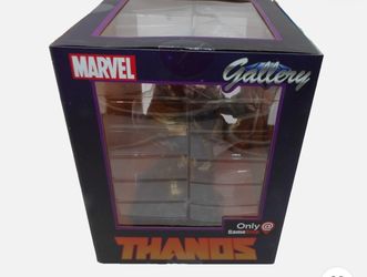 Thanos Marvel statue