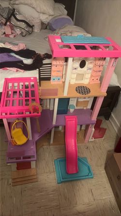 Doll house