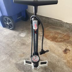 SCHWINN Bike Pump