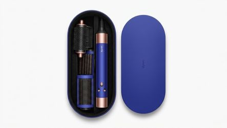 Dyson set with Airwrap Hair Styler with Case
