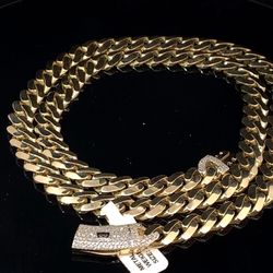 14K Gold cubin Chain