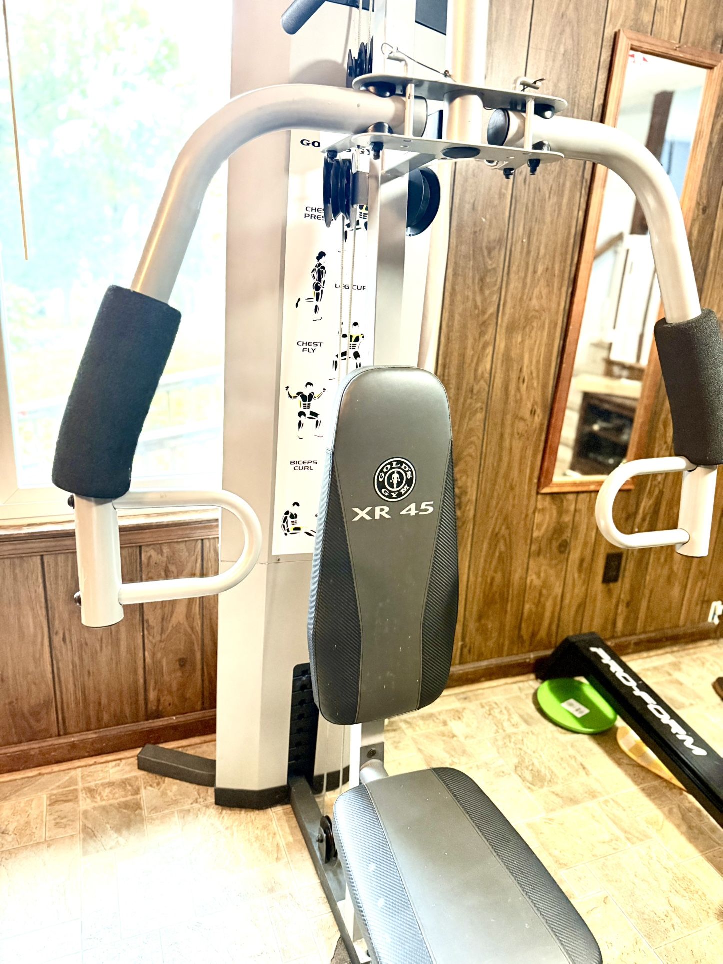 Gold’s Gym XR45 Home Gym