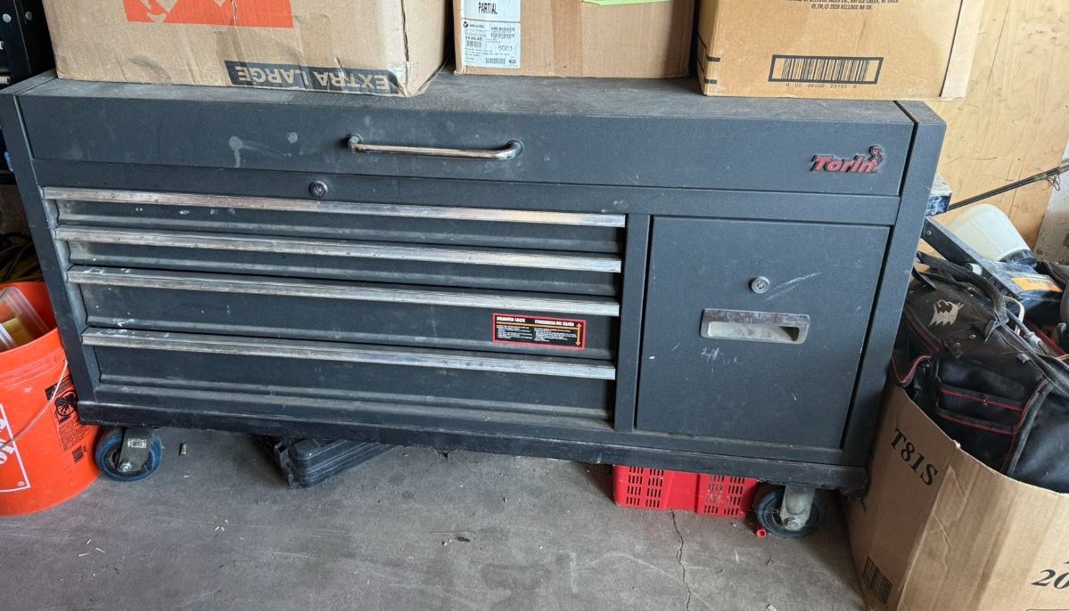 torIn big tool box