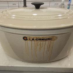 Le Creuset 15.5 Qt Enameled Oval Dutch Oven