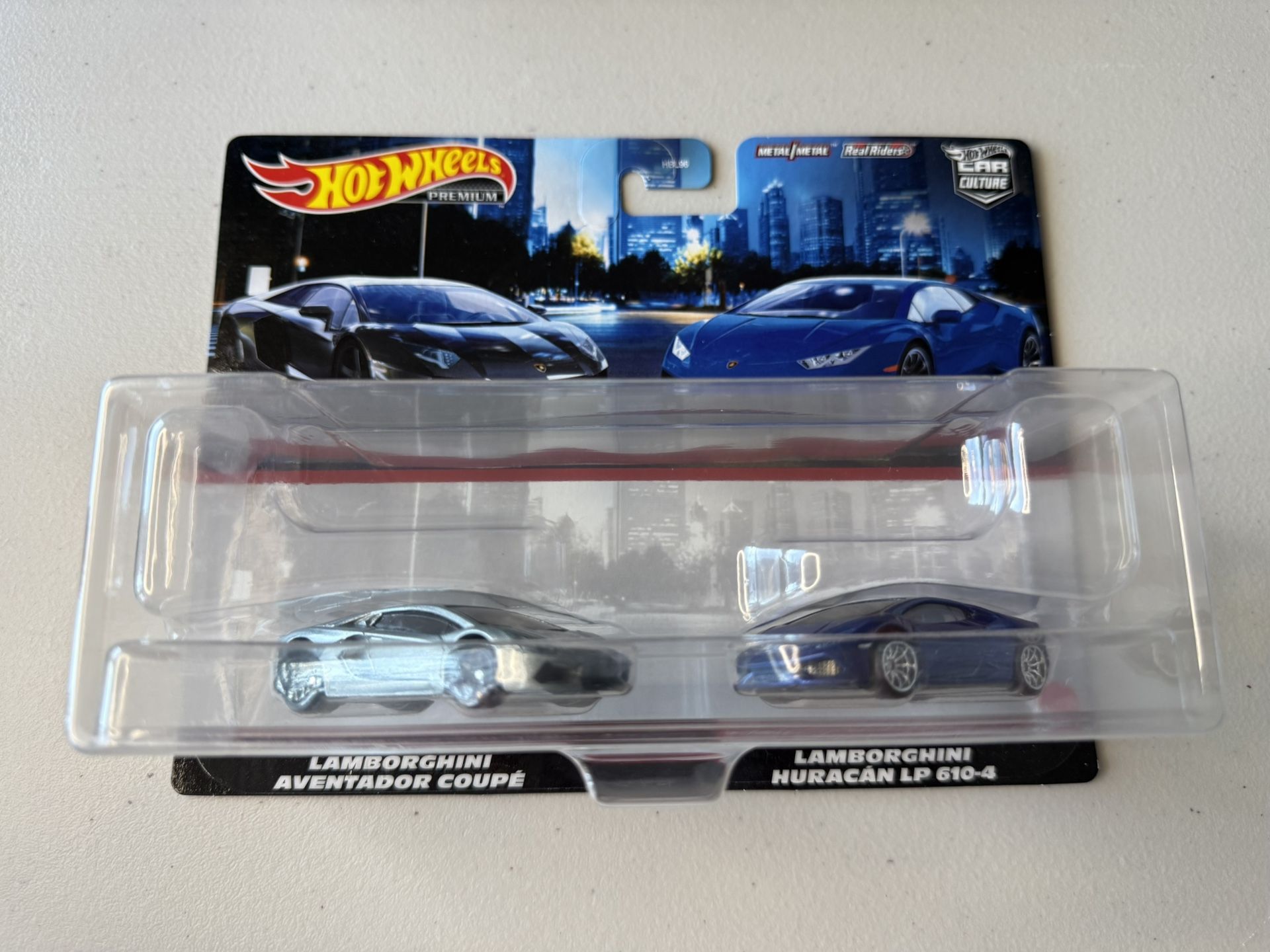 Hot Wheels Premium 2-Pack Lamborghini Aventador Coupé/Huracán LP 610-4