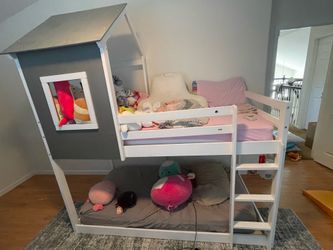 Farmhouse Bunk Bed
