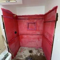 Tile Showers/tubs