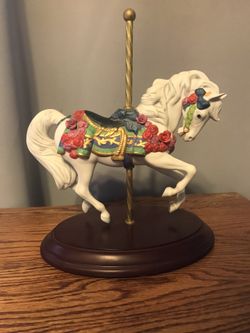 Carousel Enchantment For Franklin Mint Figurine