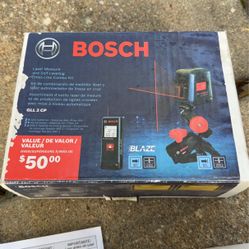 Bosch Laser Measure And Self-Leveling Cross-Line Combo Kit