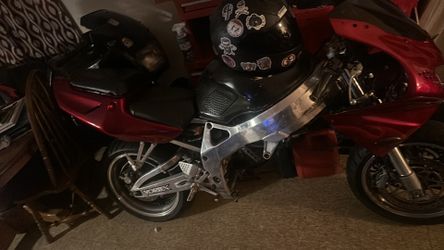 1998 Cbr 900rr Fire blade / 1993 Kawasaki ninja 600