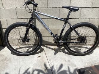 26” Mountain  Trek 4900 SL Alpha Super Light Aluminum Bike For Mens 10 Speeds Excellent Condition $175