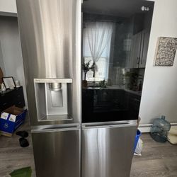 LG InstaView Door-in-Door Stainless Steel Refrigerator 
