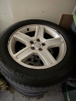 Tires 235/60/18