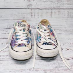 Used Converse  Women 7  Mens 5 