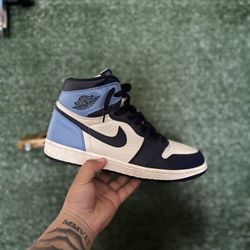 JORDAN 1 HIGH OBSIDIAN 