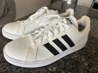 Adidas size US 8 EUR 40  Shoes Sneakers 👟