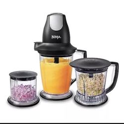 New Ninja Master Prep Professional QB1004 Blender/Food Processor 450 watt base