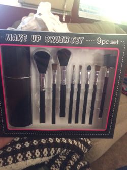 9 piece brush set