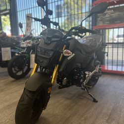 Venom X20 125CC 4 Speed Motorcycle.