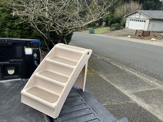 Pet Dog Stairs Steps Step Lightweight Folding Hard Plastic Stairs 20” High House Home Couch Bed like New