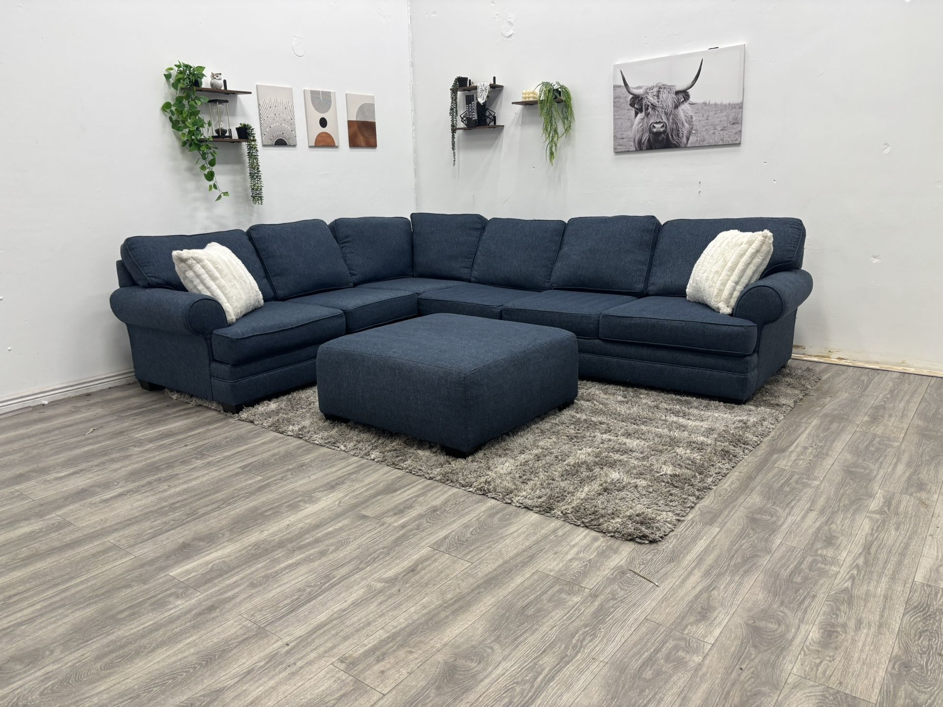 Sectional Couch - Free Delivery