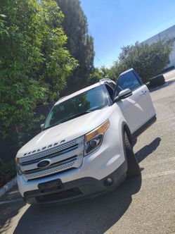 2013 Ford Explorer